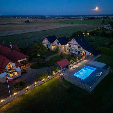 Villa Cis Darlowo Exterior photo